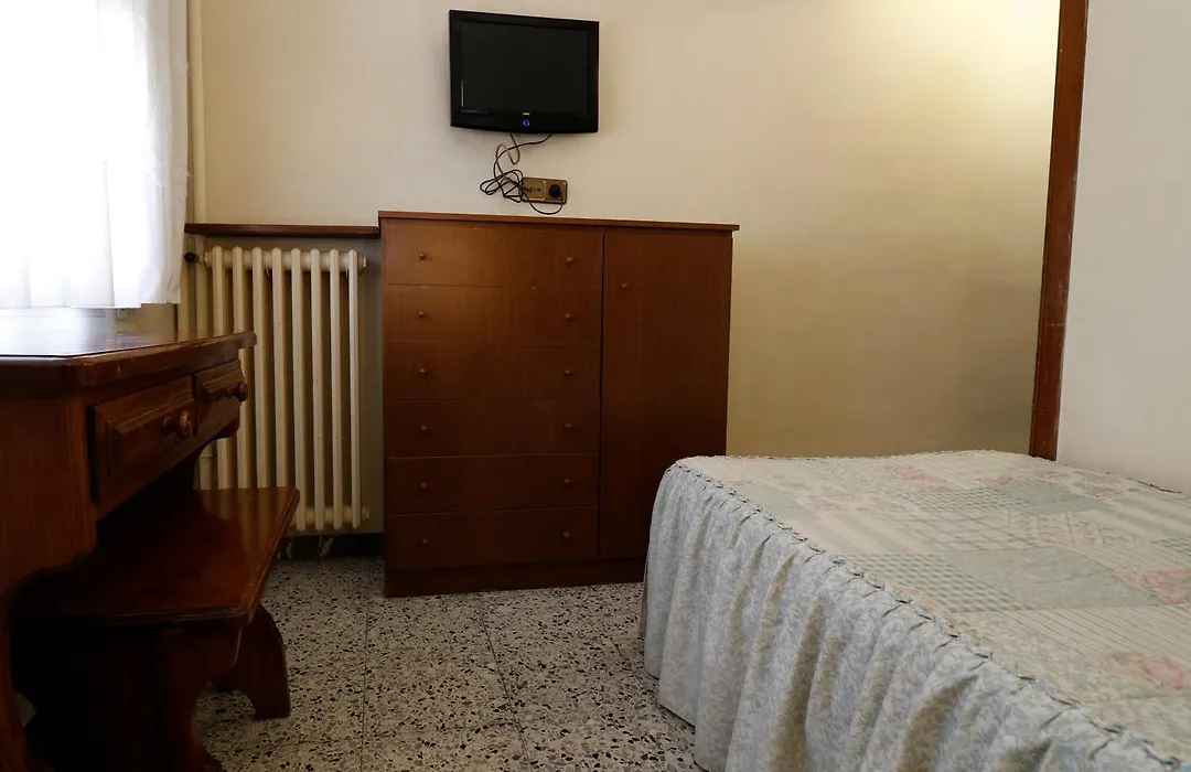 Hotel Delavall-1