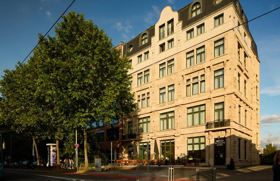 Soaltee Westend Frankfurt Messe-1