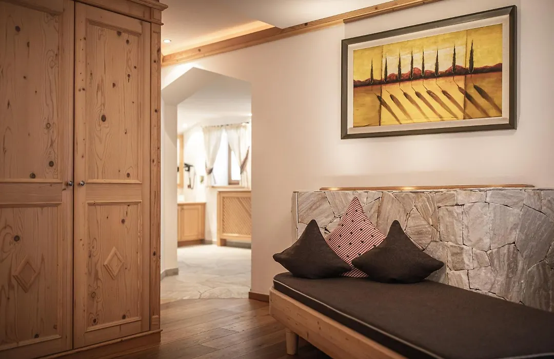Hotel Alpenblick-1
