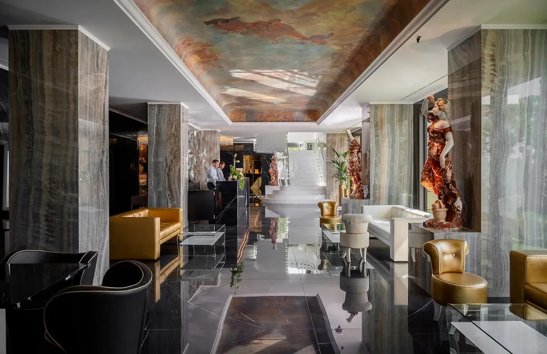 The Promenade Luxury Wellness Hotel-1