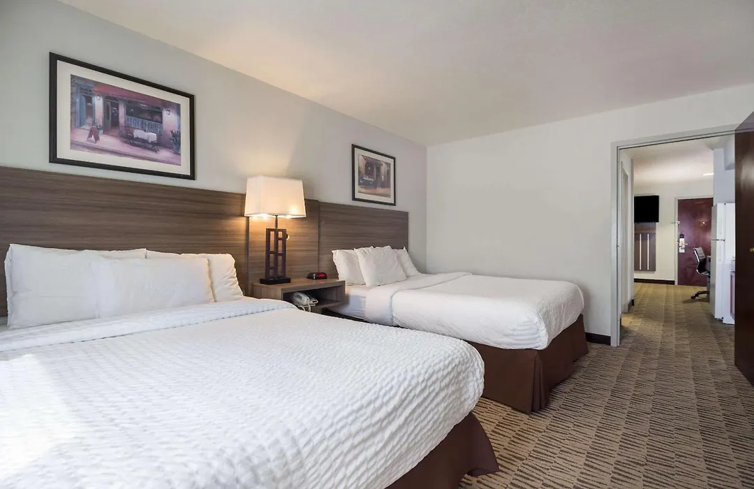 Clarion Pointe Charleston - West Ashley-1
