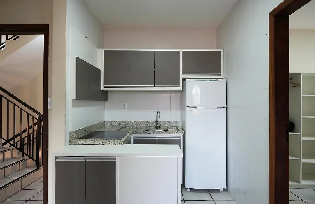 Residencial Dona Dina - Mestre Naro-1
