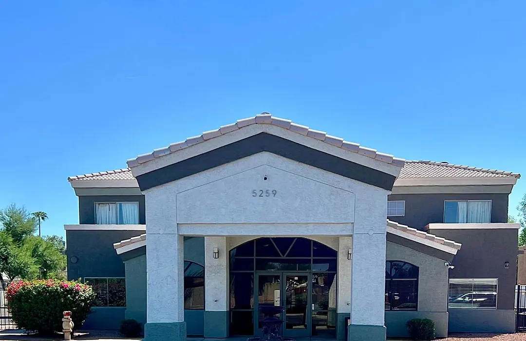 Budget Inn Phoenix-1
