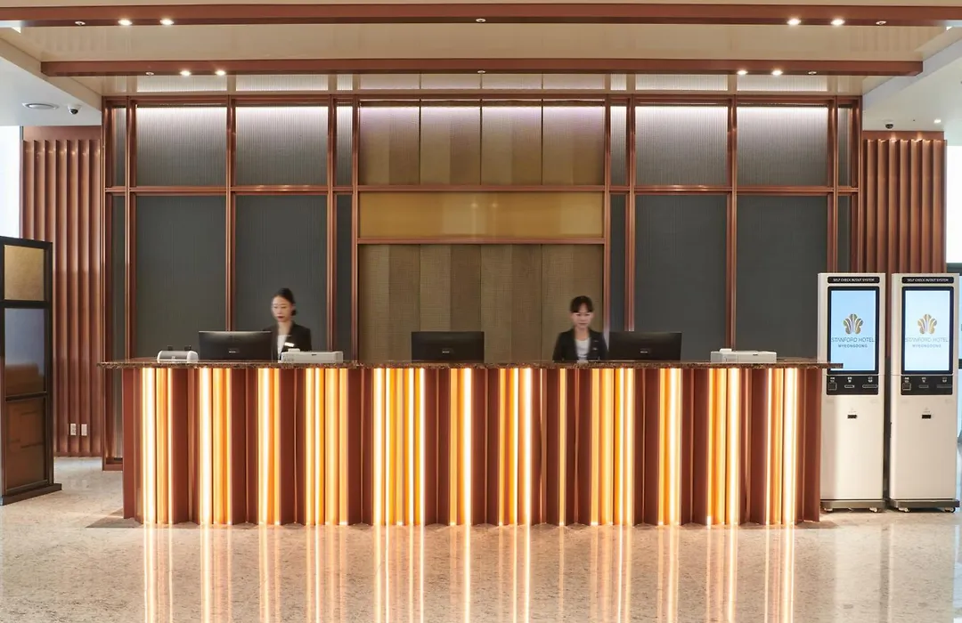 Stanford Hotel Myeongdong-1