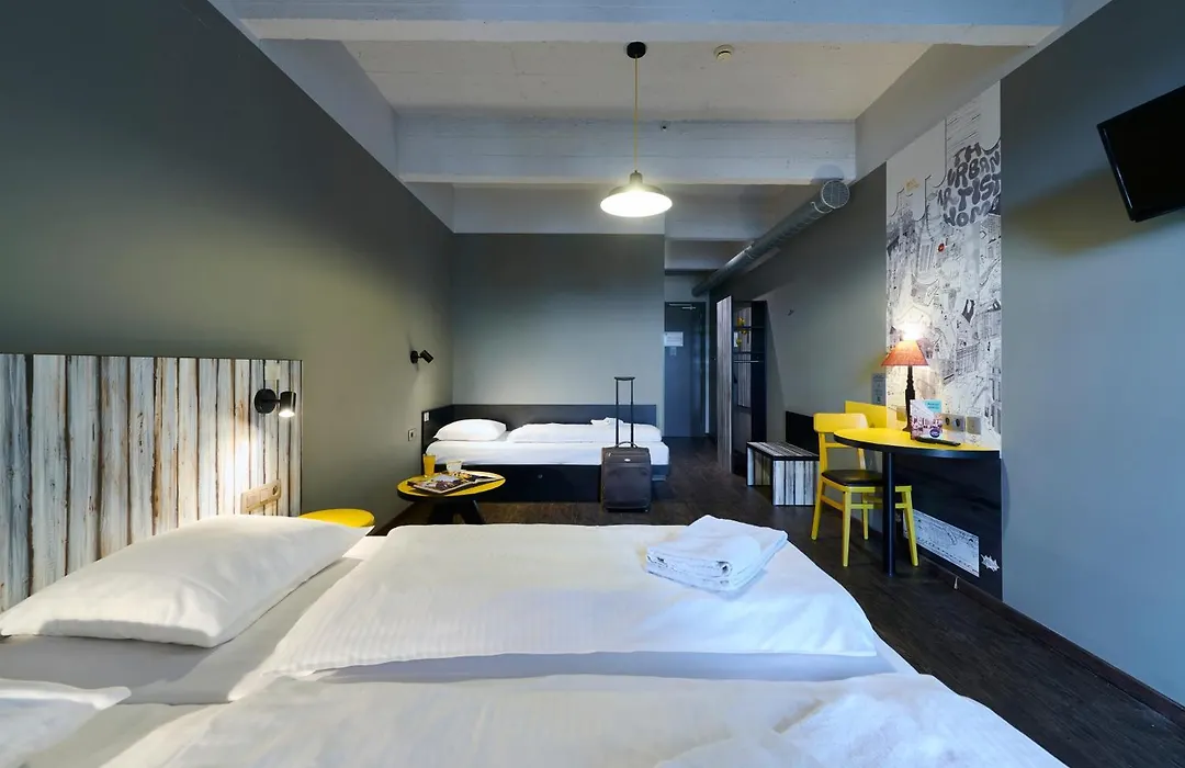 Meininger Hotels Bruxelles City Center-1