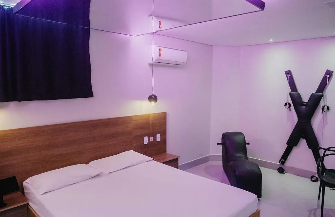 Bliss Motel-1