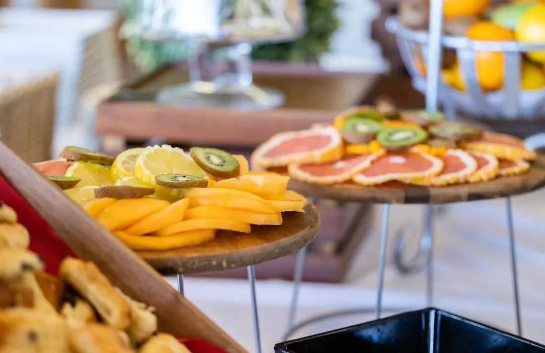 Le Mouton Blanc-1
