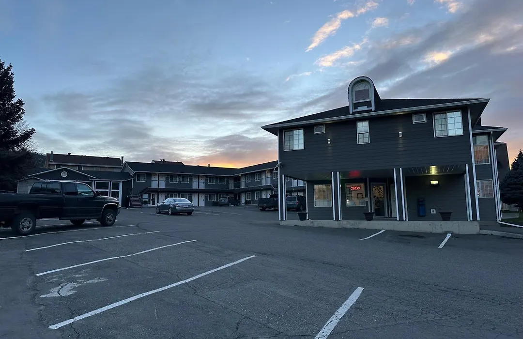 Kings Motor Inn-1