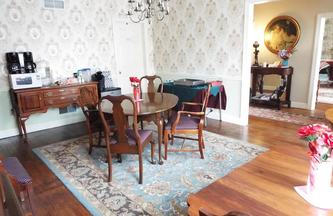 The Tillie Pierce House Inn-1