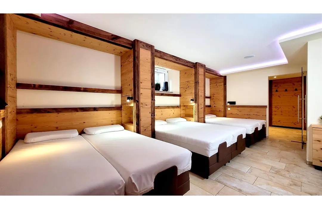 Aparthotel Bernhof-1