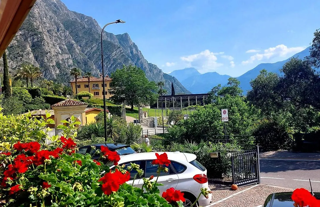 Hotel Villa Grazia-1