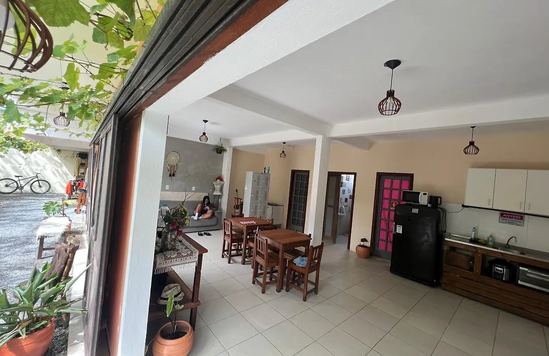Hostel Bombinhas-1