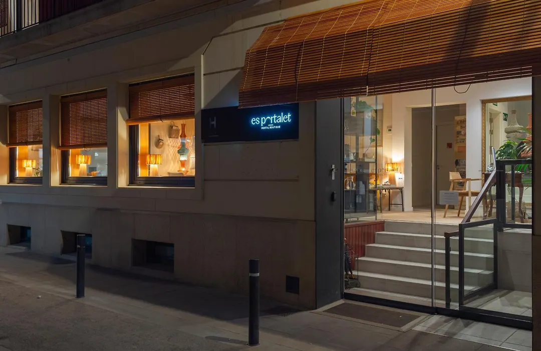 Hostal Boutique Es Portalet-1