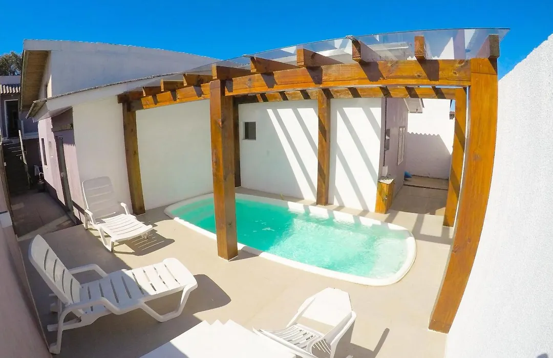 Residencial Viva Torres- Casas com 2 Dorms, Ar e Piscina-1