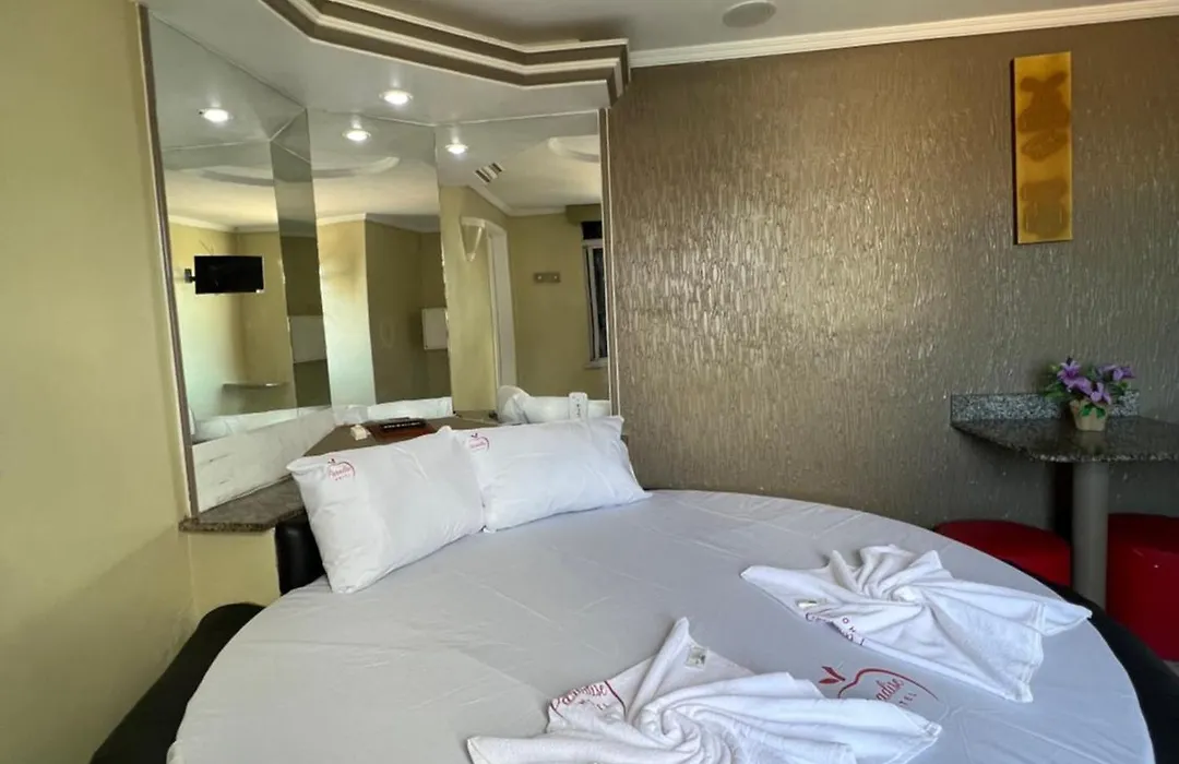 Hotel Paradise-1