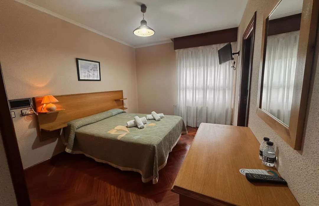 Hostal Merindades-1