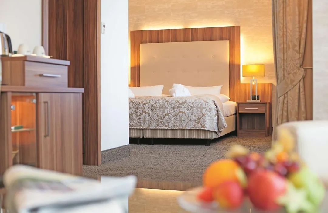 Best Western Plus Hotel Boettcherhof-1