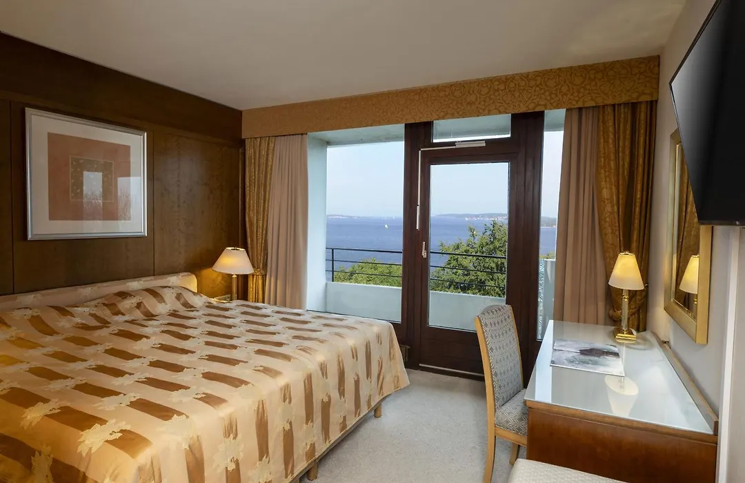 Maritim Hotel Bellevue Kiel-1
