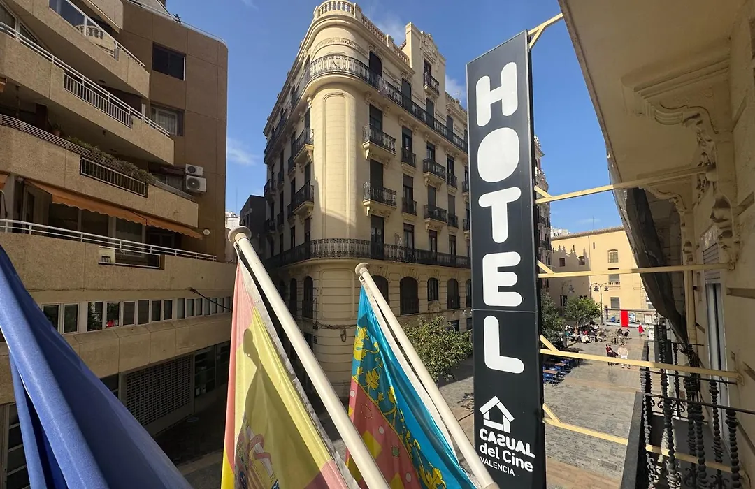 Casual Del Cine Valencia By Casual Hoteles-1