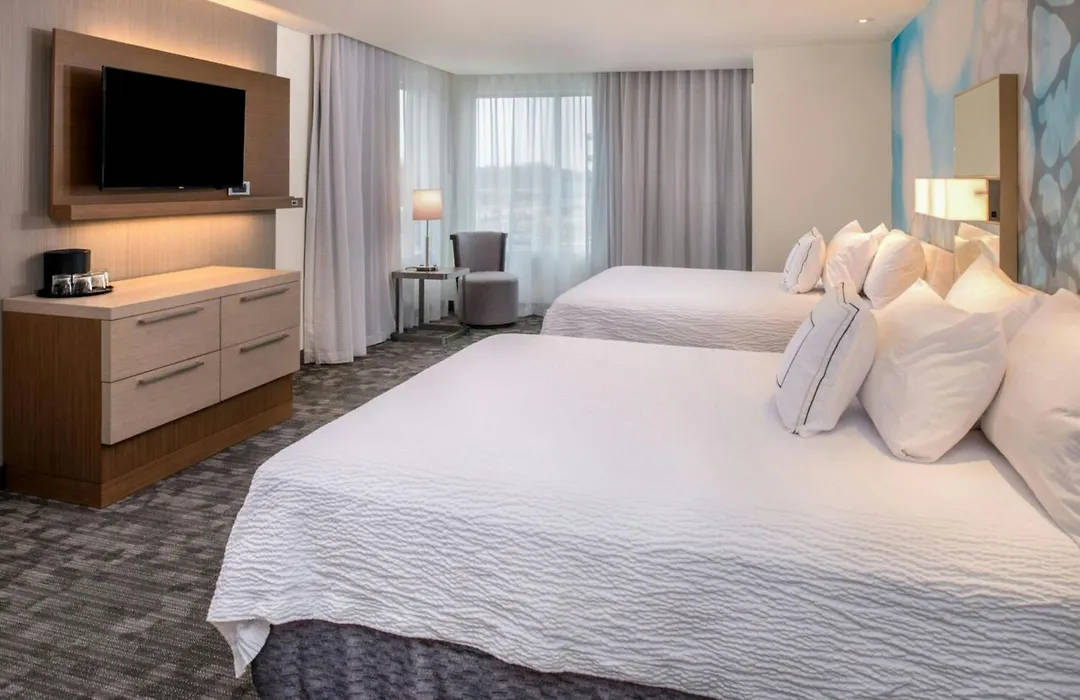 Courtyard By Marriott Detroit Farmington-1