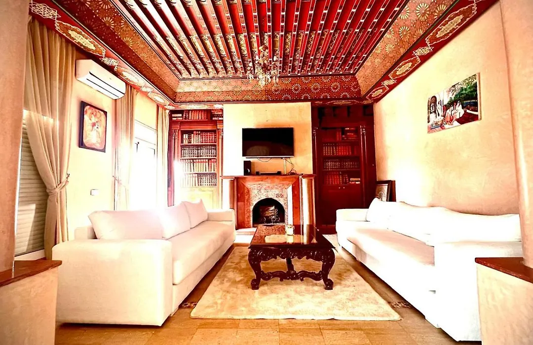 Villa Rayan Marrakech secteur Palmeraie dans Propriété de 2 hectares avec jardin arbres fruitiers-1