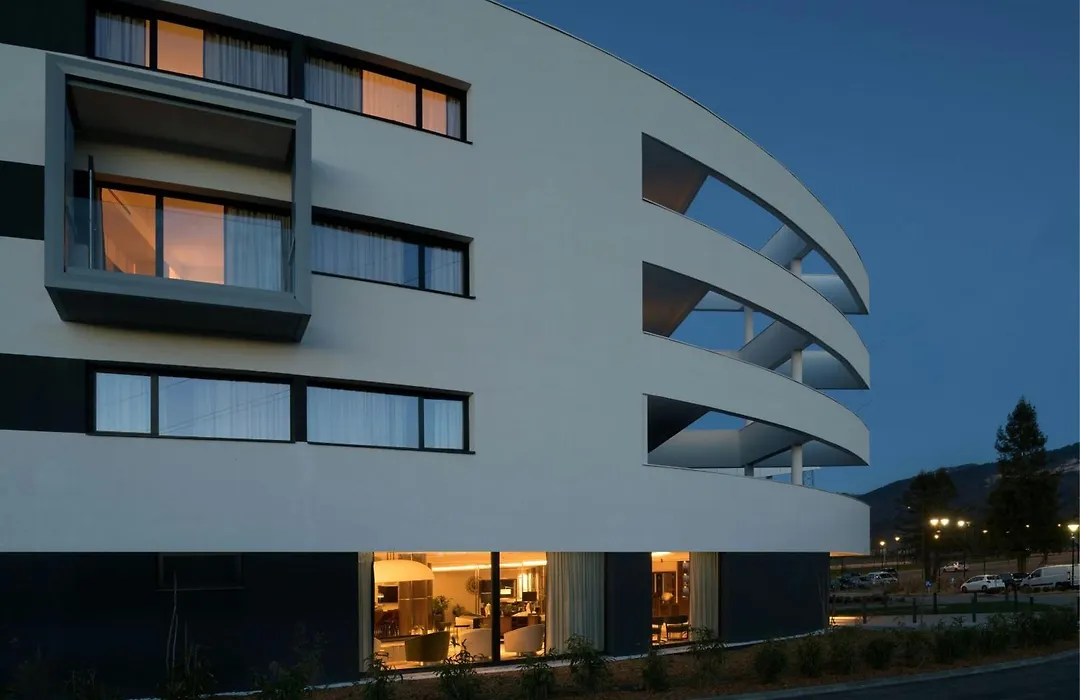 Ac Hotel By Marriott Saint-Julien-En-Genevois-1