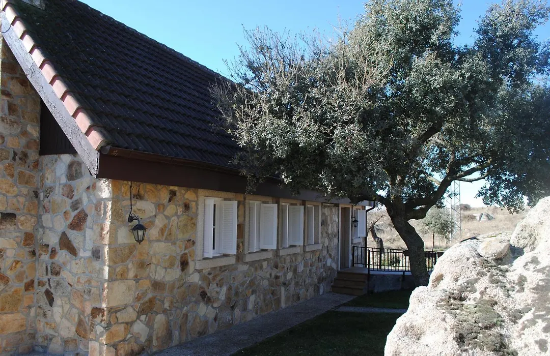 Una casita en el campo dentro de la ciudad-1
