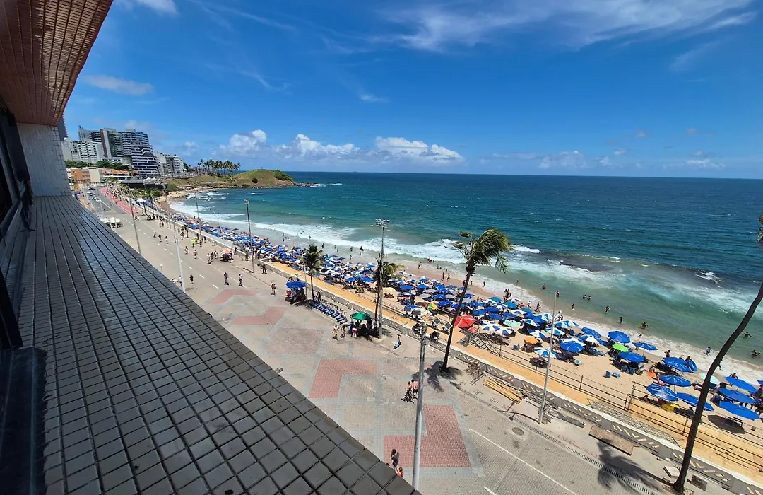 Farol Barra Flat-1