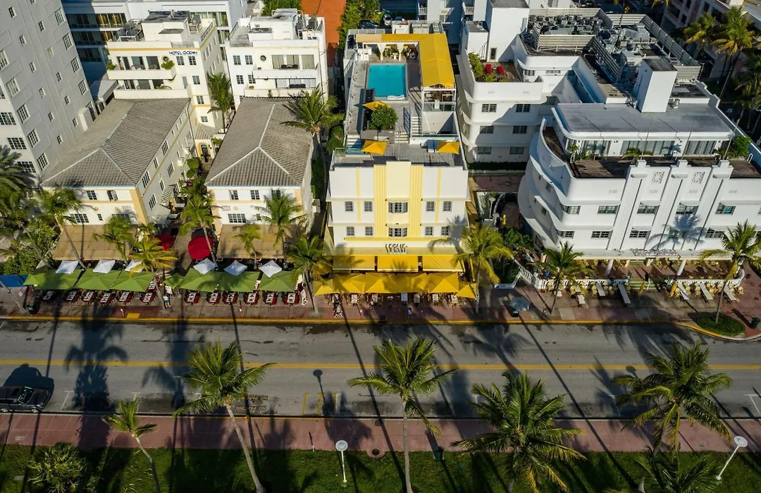 Leslie Hotel Ocean Drive-1