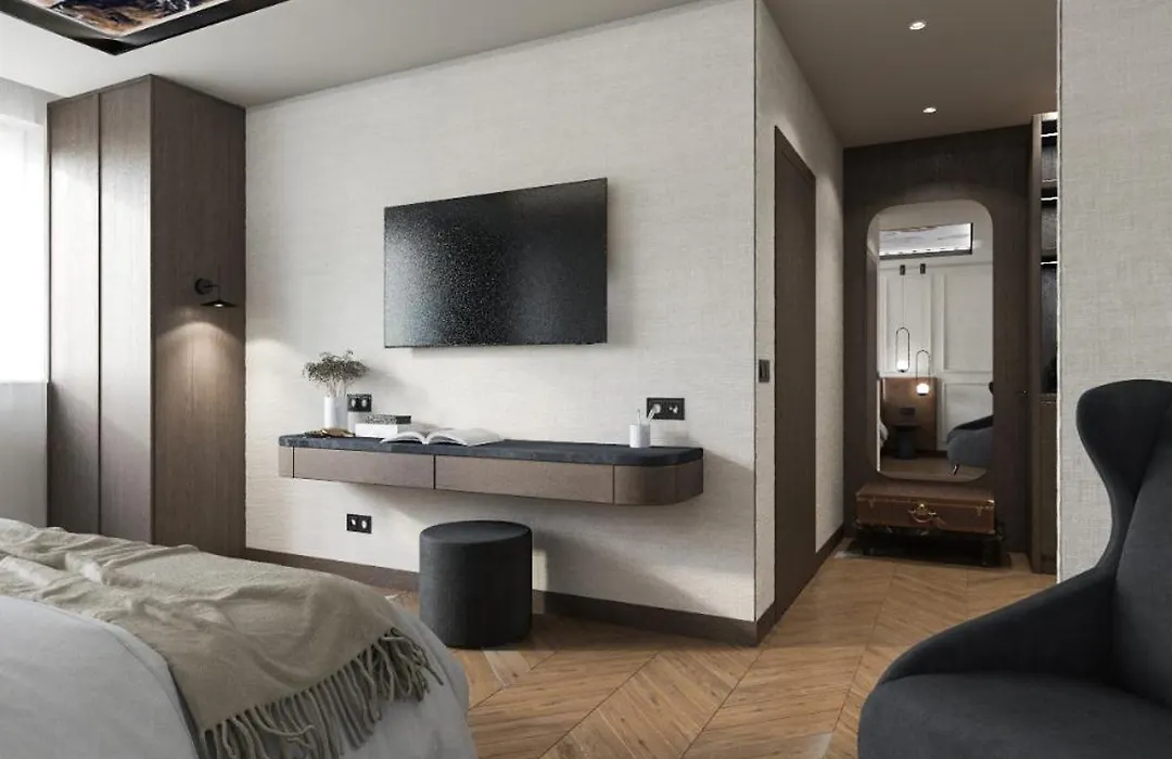 Hotel Kristall-1