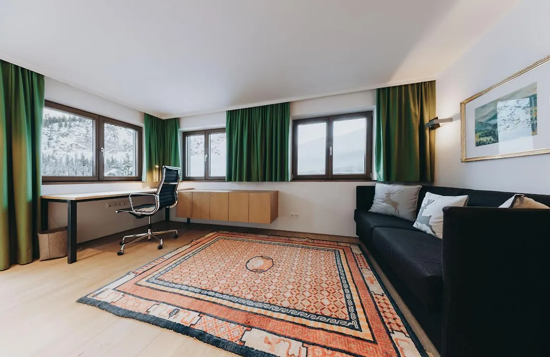 Balma Restaurant Suites-1