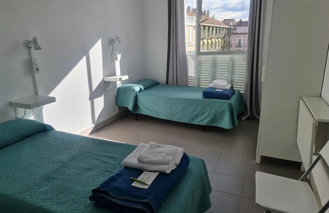 Motion Chueca Hostel-1