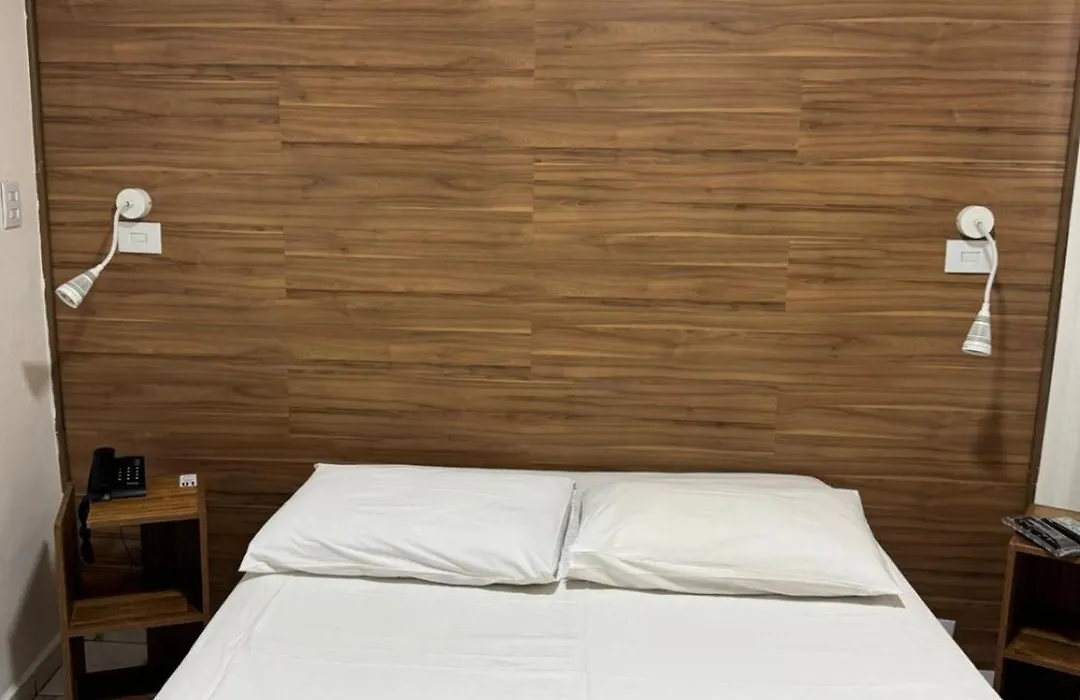 New Point Hotel-1