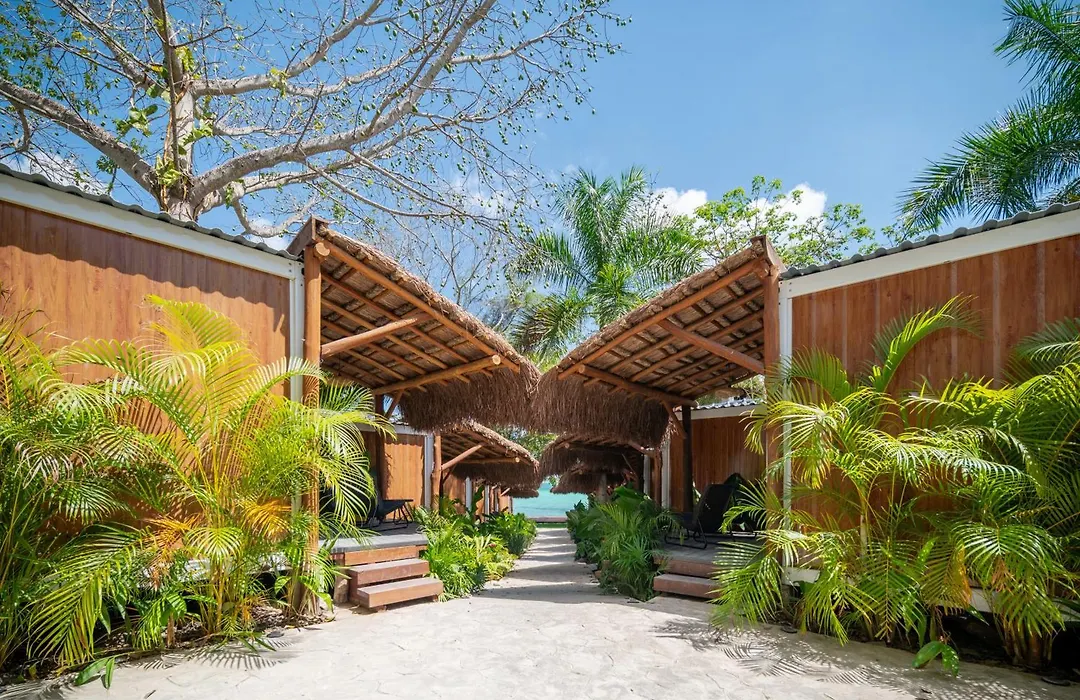 Casa Aakal Lagoon Front-1