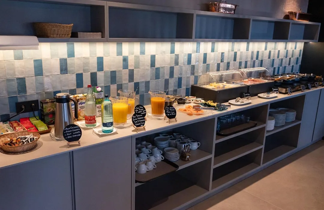 Hotel Garbi-1