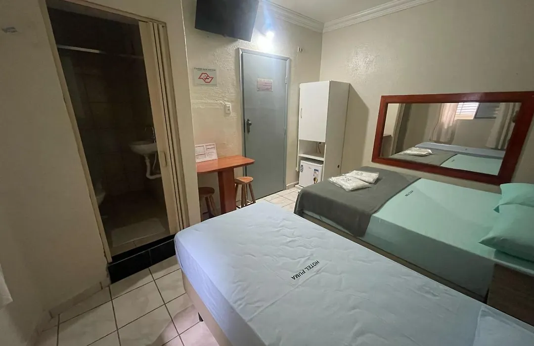 Hotel Puma-1