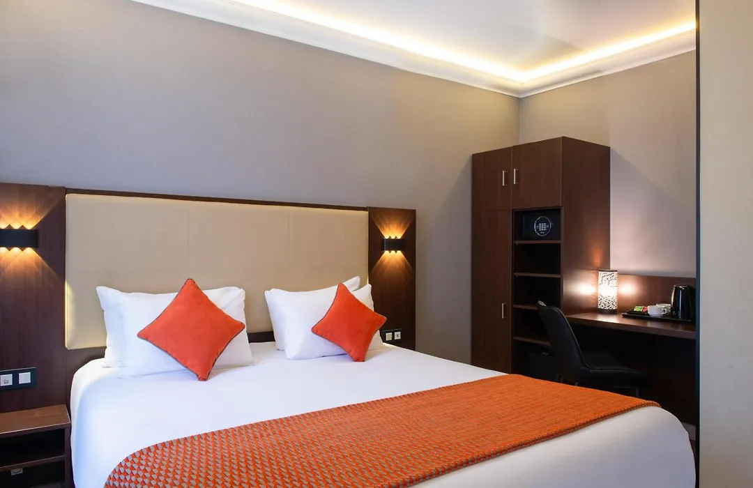 Hotel Cactus-1