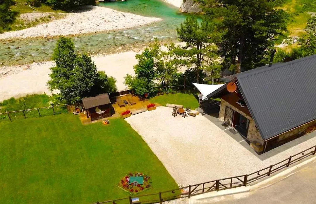 La Luna Delle Montagne Charme & Spa Chalet-1