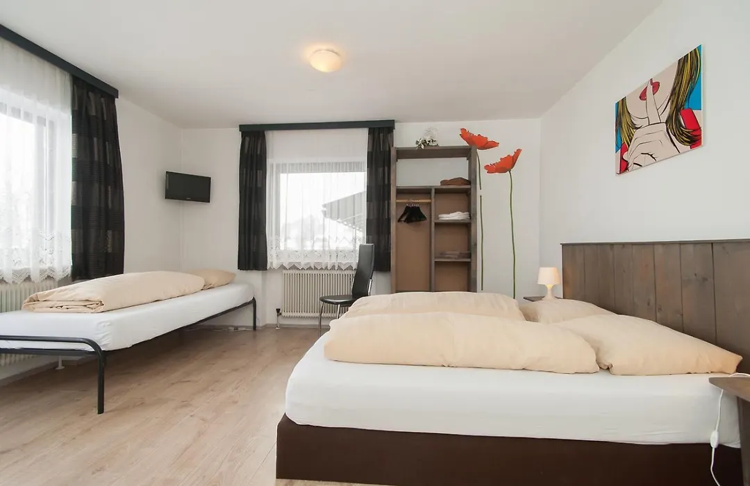 Bed&Breakfast Der Tiroler-1