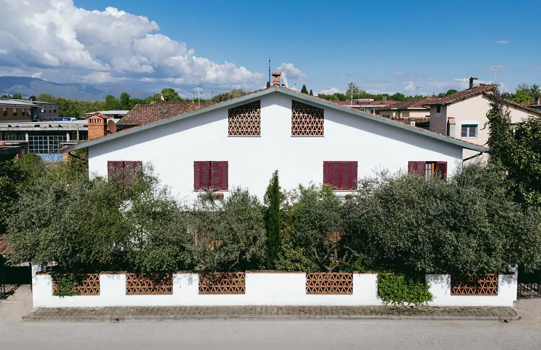 Enzo'S House-1