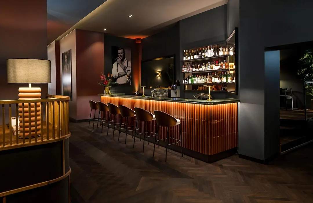 Hotel AMANO Düsseldorf-1