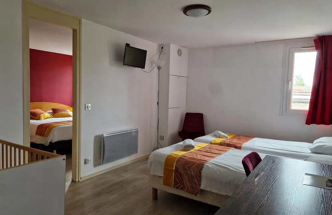 Prest'Hotel Epinal Chavelot-1