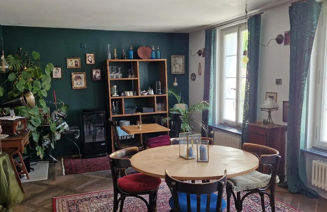 Hotel&Bistro Pêle-Mêle-1