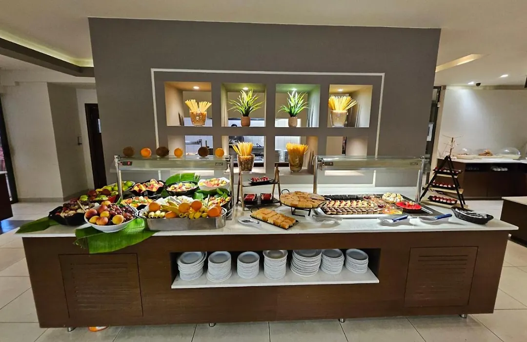 Cosmopolitan Hotel-1