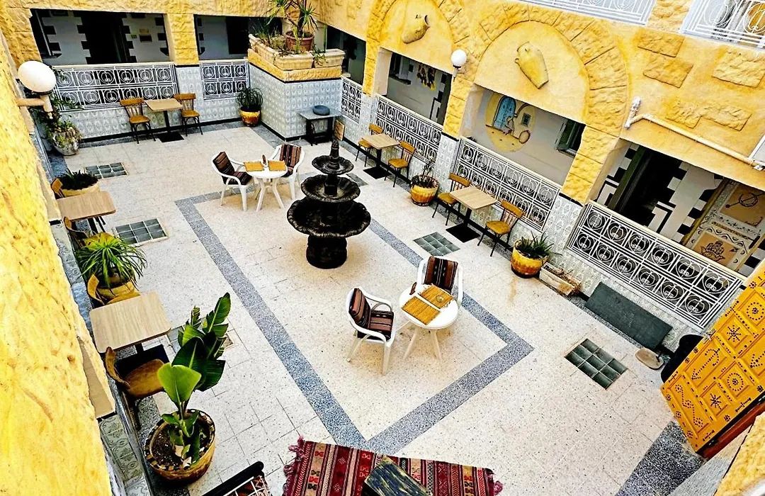 Hotel Paris-1