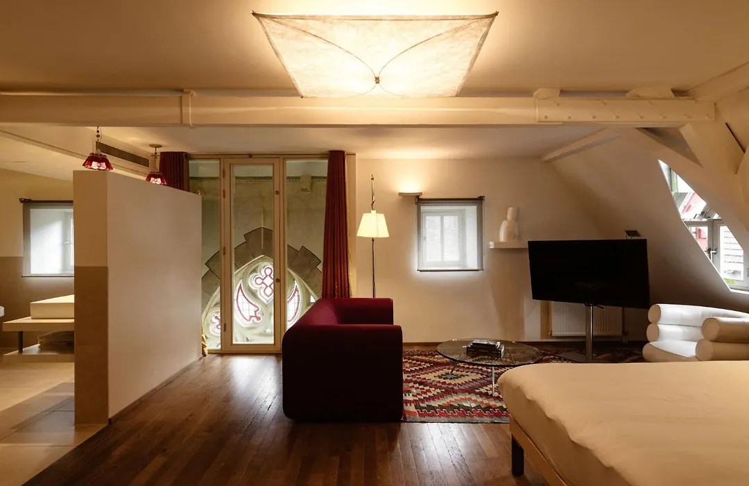 Kruisherenhotel Maastricht - Oostwegel Collection, Member Of Design Hotels-1