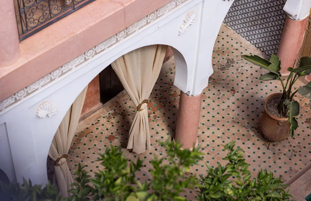 Riad Davina-1