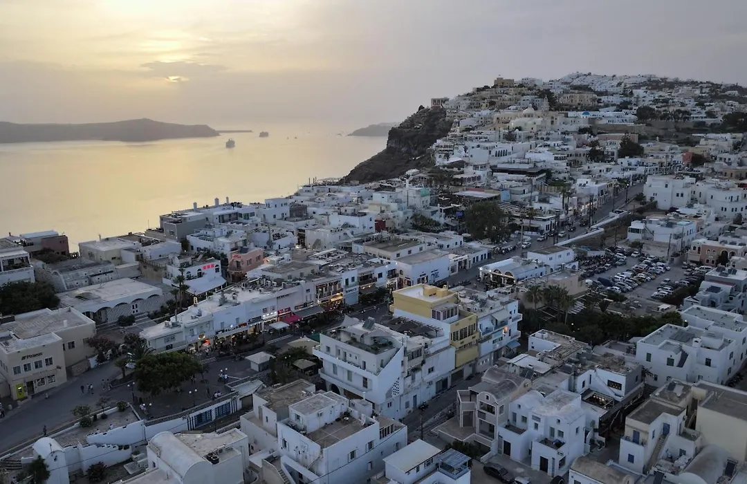 Hotel Santorini-1