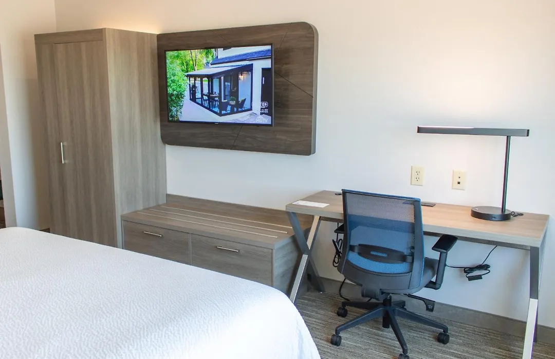 Holiday Inn Express Hotel & Suites Temple-Medical Center Area By Ihg-1