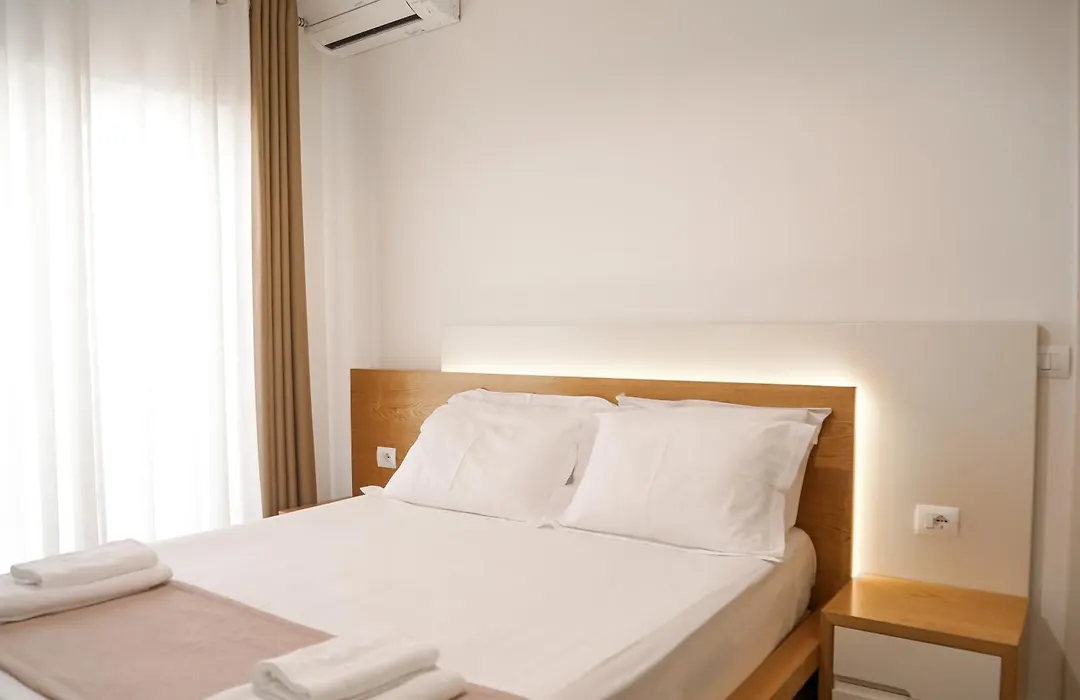 Sunrise Luxury Apartments-1